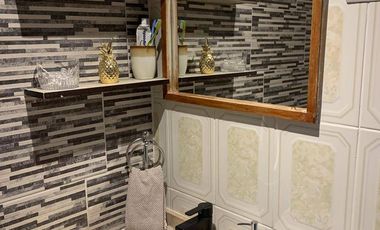 Casa en 4D/1B venta c/ estacionamiento en Villa Doña Mabel