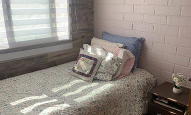 Casa en 4D/1B venta c/ estacionamiento en Villa Doña Mabel