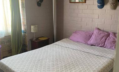 Casa en 4D/1B venta c/ estacionamiento en Villa Doña Mabel