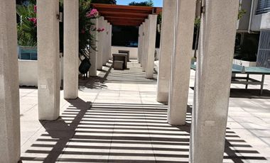 Departamento en arriendo c/ estacionamiento en Lo Vial