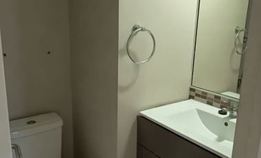 Departamento en arriendo c/ estacionamiento en Lo Vial