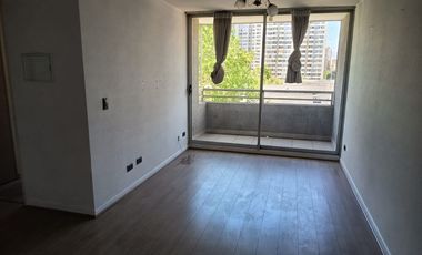 Departamento en arriendo c/ estacionamiento en Lo Vial