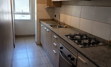 Departamento en arriendo c/ estacionamiento en Lo Vial