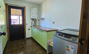 CASA 5D-3B, PISCINA,TERRAZA, EN VILLARRICA