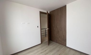 Casa en Venta / Mitad del Mundo