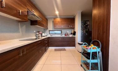 Casa en Arriendo en Camino del bosque 85