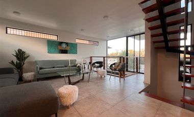 Casa en Arriendo en Camino del bosque 85