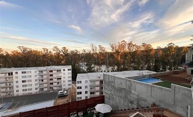 Casa en Arriendo en Camino del bosque 85