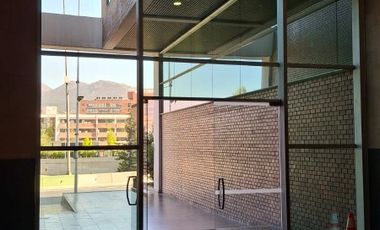 ESTORIL 50, EXCELENTE UBICACIÓN.