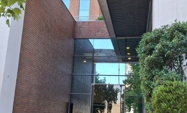 ESTORIL 50, EXCELENTE UBICACIÓN.