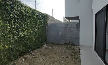 CASA EN RENTA EN DOMINIO CUMBRES - GARCIA, NL