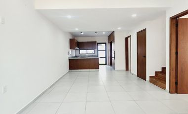 Casa en Venta Recamara planta baja Lomas del Dorado