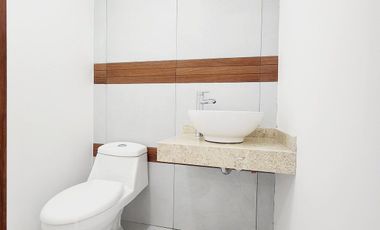 Casa en Venta Recamara planta baja Lomas del Dorado