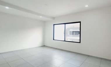 Casa en Venta Recamara planta baja Lomas del Dorado