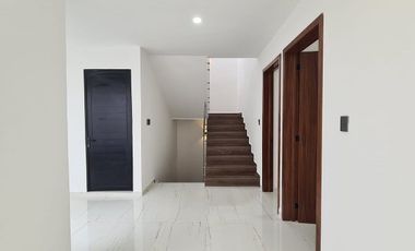 Casa en Venta con roof garden Lomas del Dorado