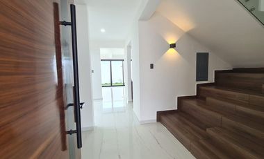 Casa en Venta con roof garden Lomas del Dorado