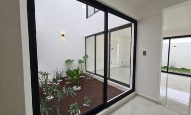 Casa en Venta con roof garden Lomas del Dorado