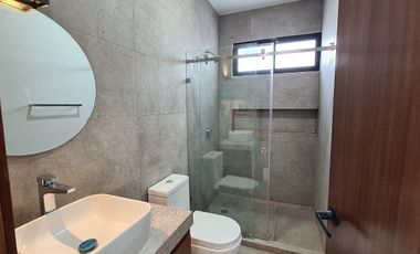 Casa en Venta con roof garden Lomas del Dorado