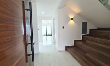 Casa en Venta con roof garden Lomas del Dorado