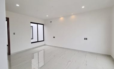 Casa en Venta con roof garden Lomas del Dorado