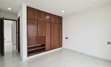 Casa en Venta con roof garden Lomas del Dorado