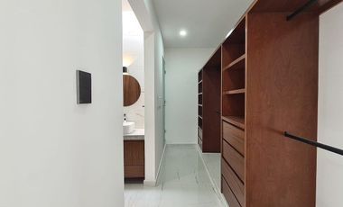 Casa en Venta con roof garden Lomas del Dorado