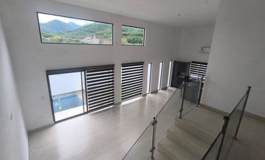 Casa en renta en Álamo Sur