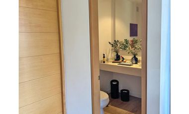 Vendo moderno apto San Lucas piso alto con super vista