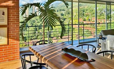 Vendo moderno apto San Lucas piso alto con super vista