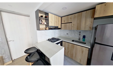 H* VENTA DE APARTAMENTO EN LOMA DE SAN JOSÉ PARTE ALTA, SABANETA