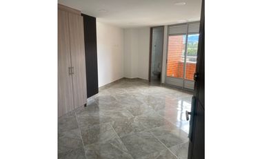 Vendo para estrenar moderno Apartaloft en Sabaneta piso medio alto