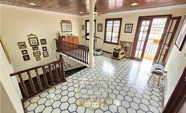 CASA EN VENTA DUPLEX EN LA ALAMEDA 442M2 A.C