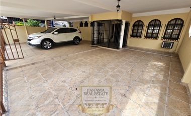 CASA EN VENTA DUPLEX EN LA ALAMEDA 442M2 A.C