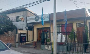 PROPIEDAD COMERCIAL EN PENCO A PAZOS DE LA PLAZA