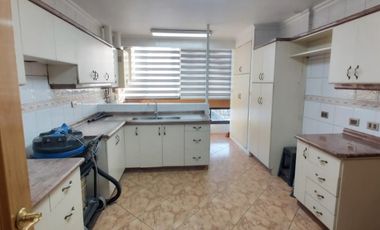 OFICINA 285M2 PISO 8  OHIGGINS  A. PINTO