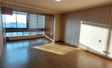 OFICINA 285M2 PISO 8  OHIGGINS  A. PINTO