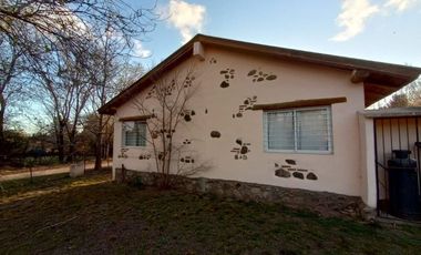 SE ALQUILA CASA EN VILLA GENERAL BELGRANO