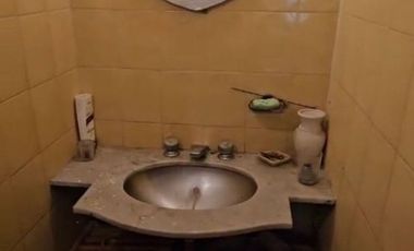 CASA a Refaccionar- IDEAL INVERSOR-3200 M2 DE PAZ