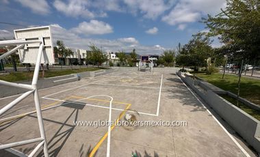 Casa en Venta, Coto Privado en Parques Tesistan, Zapopan, Jalisco