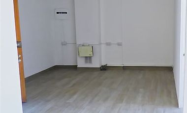 Oficina en Arriendo en Av Providencia/ Metro Tobalaba