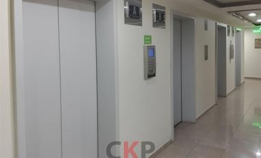 Oficina en Arriendo en Av Providencia/ Metro Tobalaba