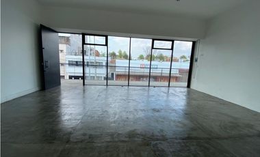 Local en renta en planta alta frente a la upaep cholula Puebla