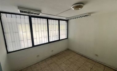Oficina en Venta en Metro Sana Ana