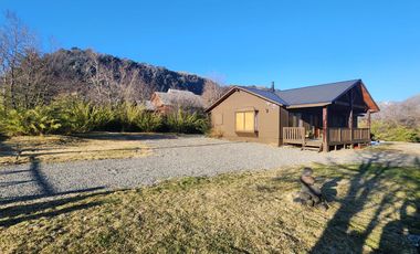 VENDEMOS CABAÑA EN EL SECTOR SHANGRILA PINTO