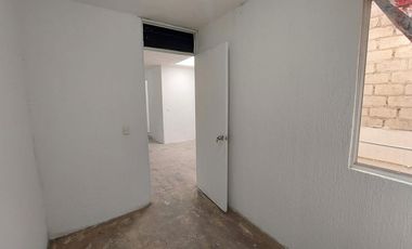 SE VENDE casa unifamiliar en Fracc. Las Lilas II, El Salto.