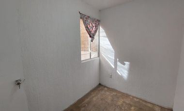 SE VENDE casa unifamiliar en Fracc. Las Lilas II, El Salto.