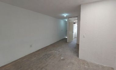 SE VENDE casa unifamiliar en Fracc. Las Lilas II, El Salto.