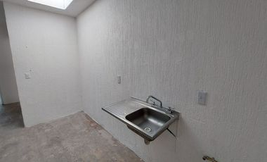 SE VENDE casa unifamiliar en Fracc. Las Lilas II, El Salto.