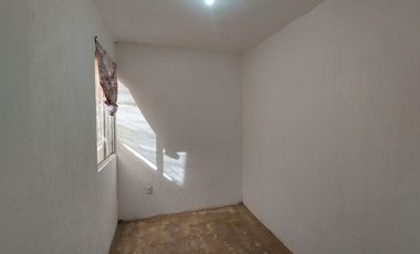 SE VENDE casa unifamiliar en Fracc. Las Lilas II, El Salto.