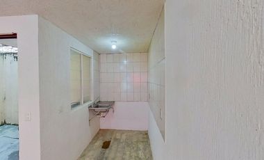 SE VENDE CASA FRACC. LAS LILAS, EL SALTO, JAL.